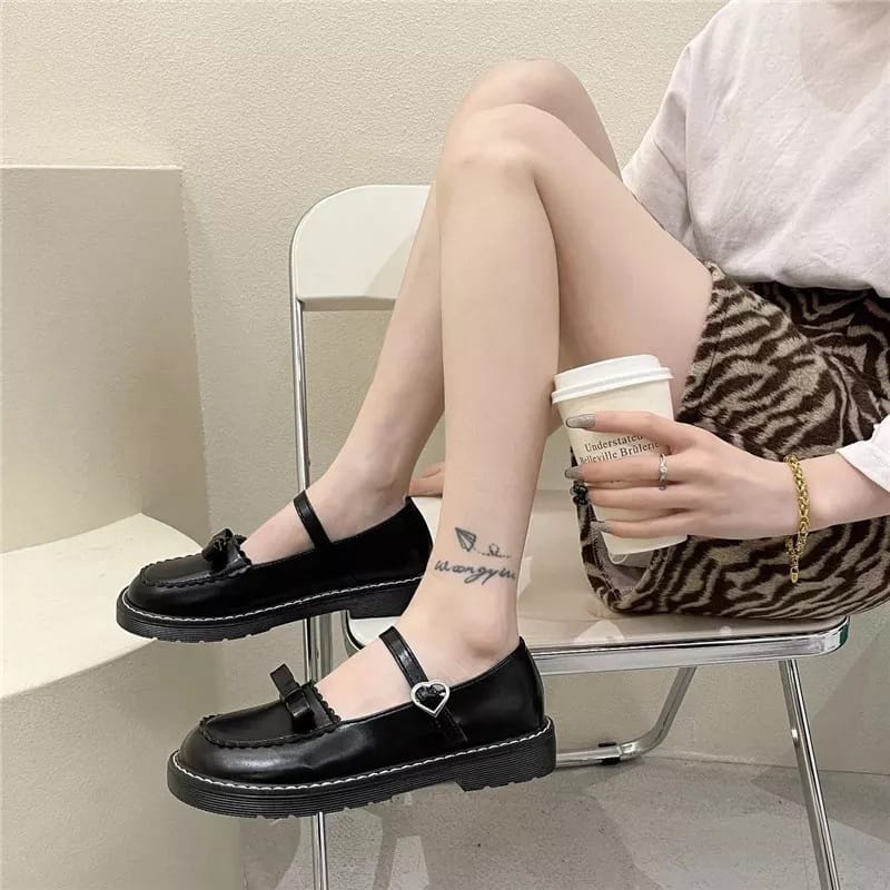 Sepatu Wanita Mary Jane Style JAPAN / Sepatu Musim Gugur Premium KEIKO 7788