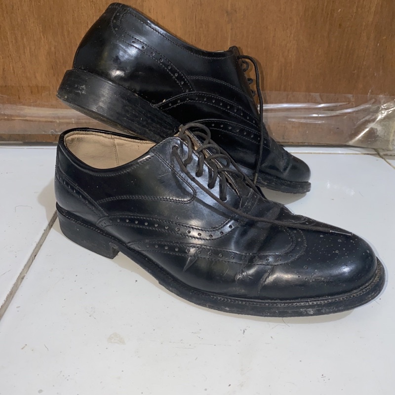 Sepatu Kulit Clarks Wingtip Original Leather