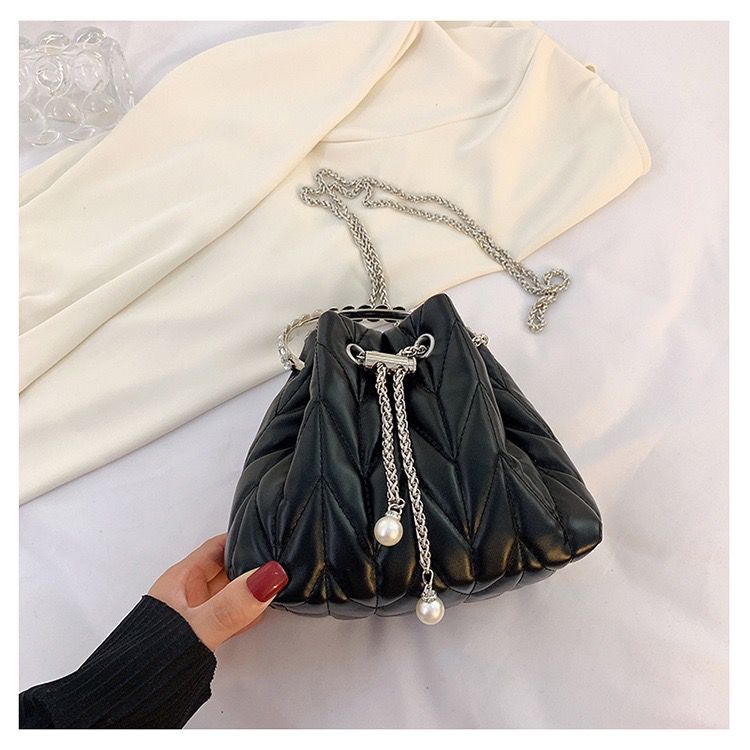 BJ14556 - BLACK/WHITE - TAS SERUT SLEMPANG WANITA FASHION IMPORT MODIS ELEGAN TERMURAH TERLARIS TERBARU BAGSTORE JAKARTA TAS BATAM EL4556 LT2143 CR7879 BQ3574 GT2018