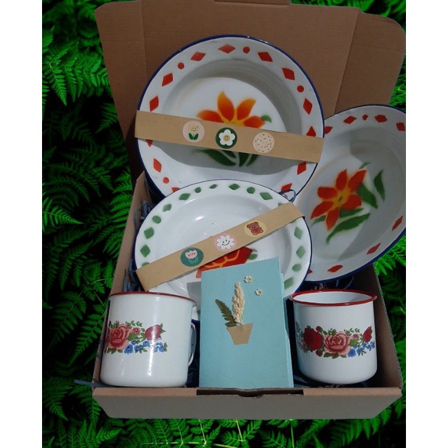 Hampers jadul/Hampers Piring Seng/hampers Jadoel/Hampers Wedding/Kado Pernikahan/Kado Nikahan/hamper