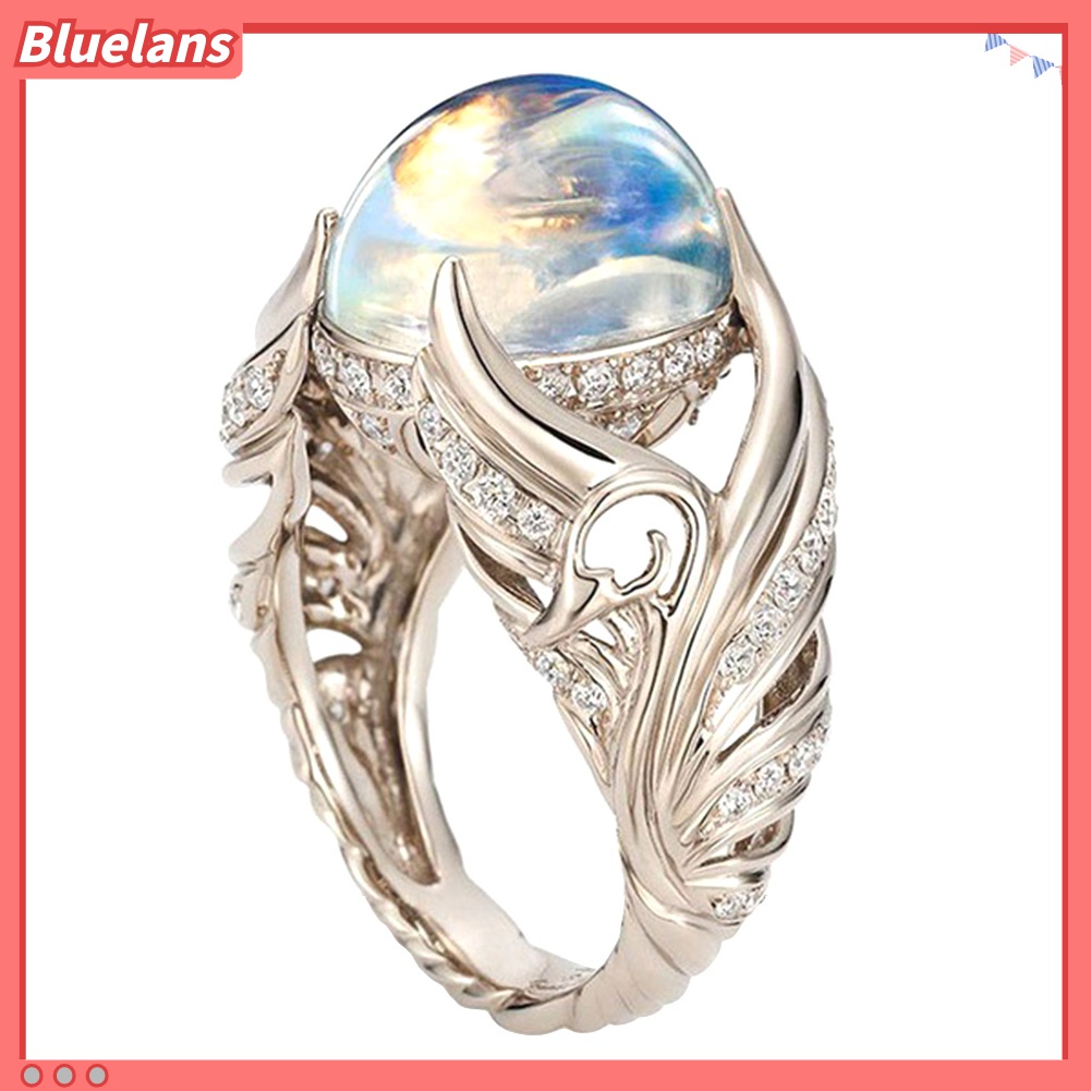 Cincin Wanita Bentuk Sayap Aksen Berlian Imitasi Untuk Pernikahan