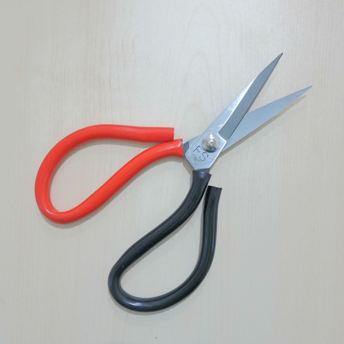 

Bagus Gunting Kodok Fs Gw 6 / Gw6 - Gunting Kain Murah Stainless Gilaa!!!