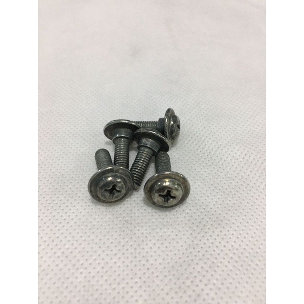 BAUT DASI PANJANG 5x16 / BAUT TUTUP COVER AKI VARIO 150 125 ALL NEW BEAT STREET FI ESP