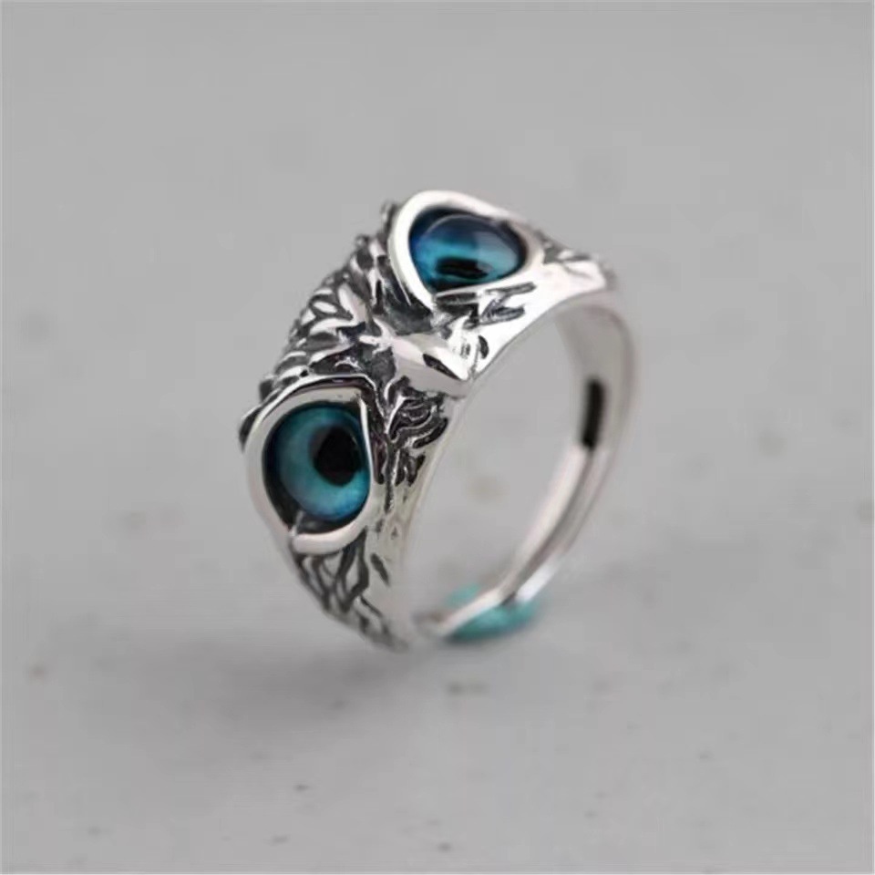 Cincin Desain Mata Iblis Burung Hantu Warna Silver Untuk Pria