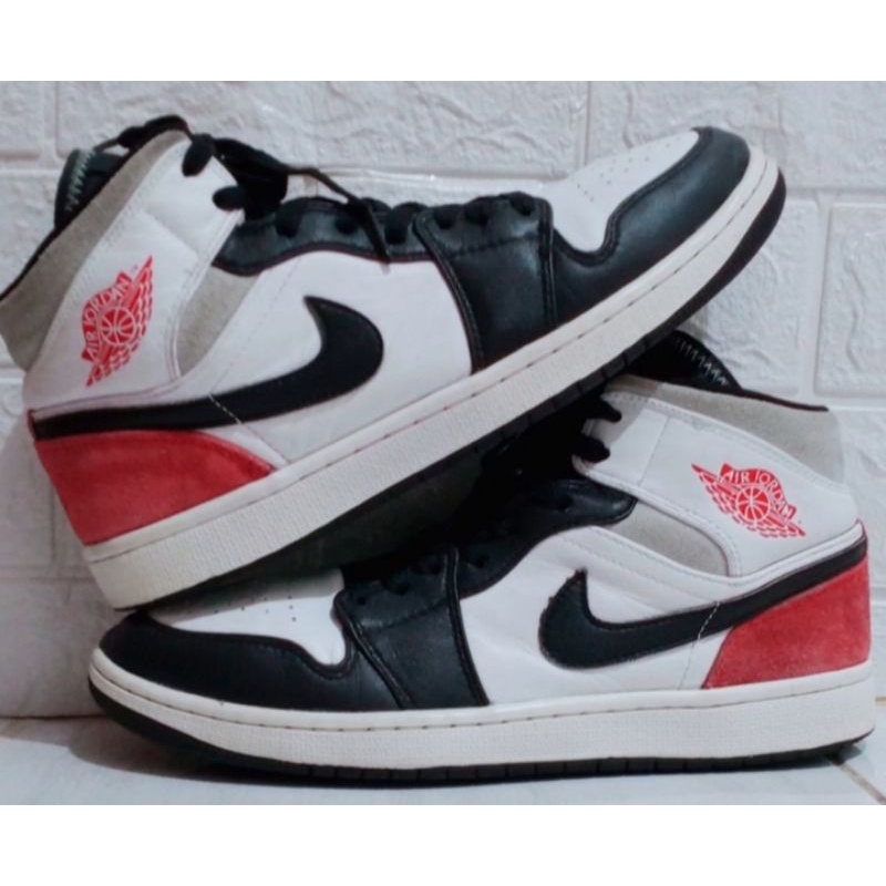 Air Jordan 1 Mid Union Black toe Second