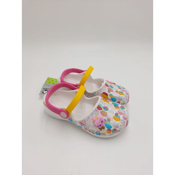 Crocs karin clog motif anak / Sandal sepatu anak crocs karin motif / Crocs karin kids