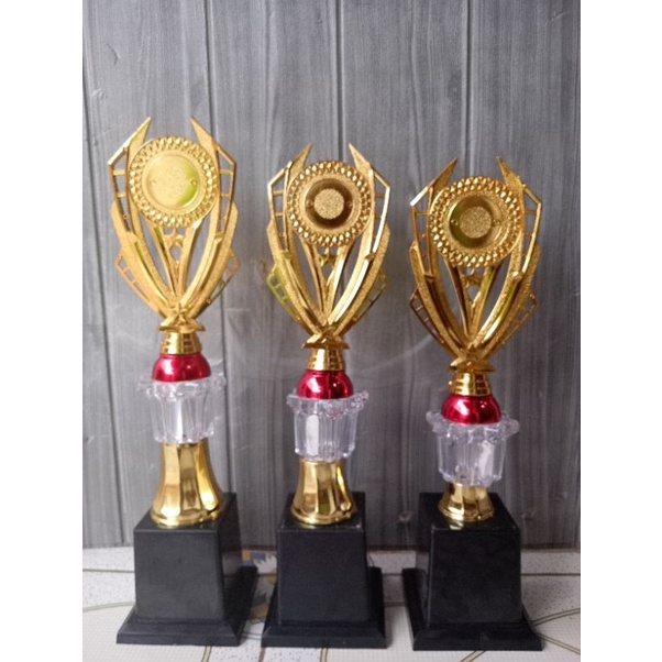 Piala 214 Red  Tinggi 42cm