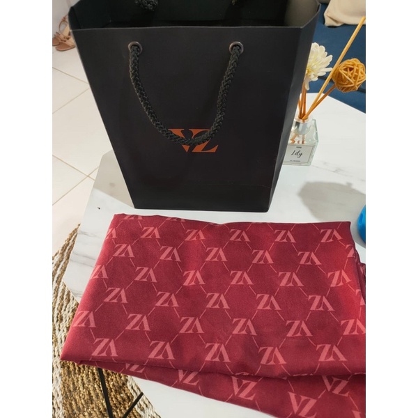 Vivi Zubedi VZ Monogram Hijab Preloved