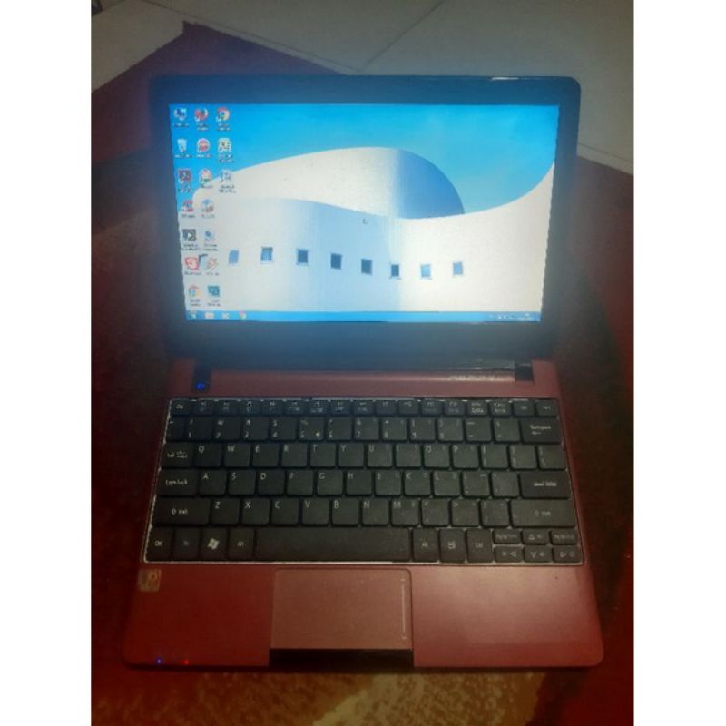 Laptop notebook netbook acer aspire one 722 murah bergaransi