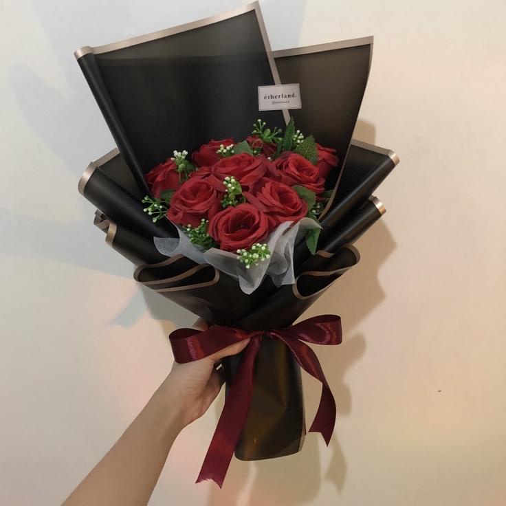 

10.10 Product HOT Medium Artificial Bouquet | Buket Bunga Palsu [Hadiah Ulang Tahun, Anniversary, Wisuda, Kado] I Etherland !!!