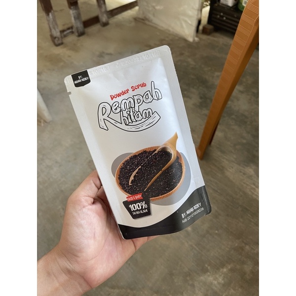 LULUR BANGKAL & REMPAH HITAM by mama rezky