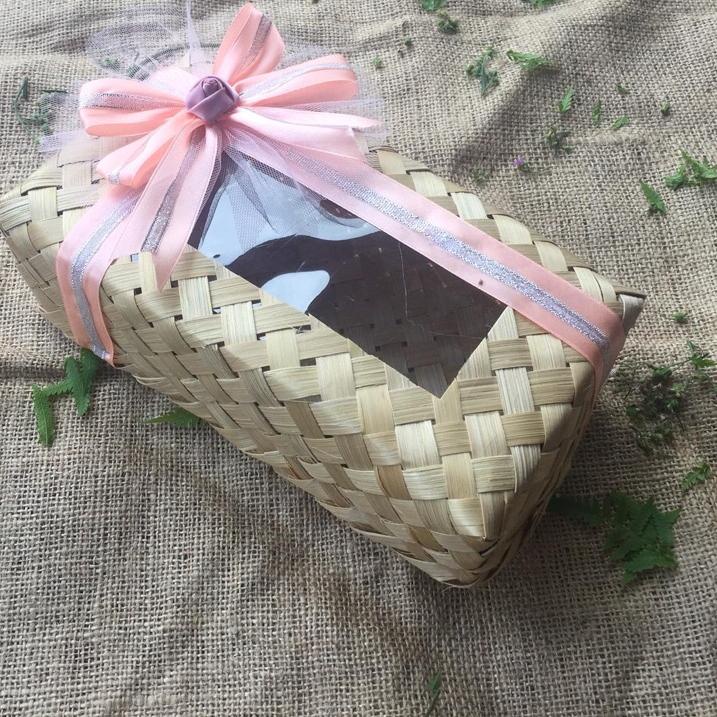 

codeUu1U5--Besek persegi panjang 23x12 cm plus mika tengah harga sepasang