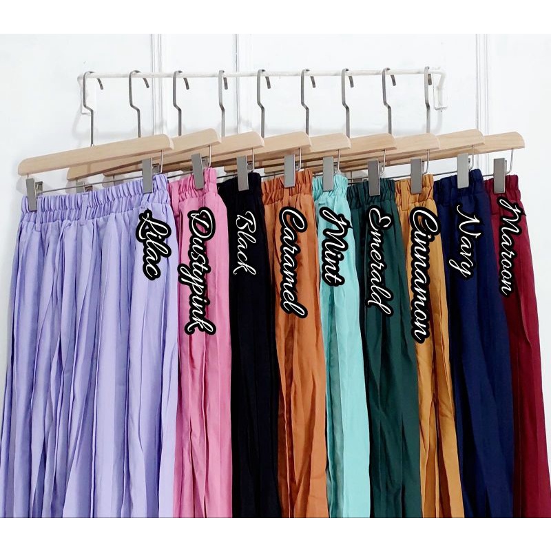 ROK PLISKET MOSCREPE//OUTFIT KECE//ROK SIMPLE