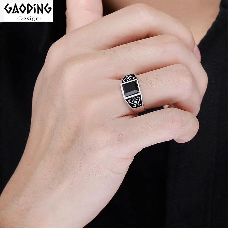 Cincin Pria Model Terbuka Lapis Silver Hias Permata Hitam Gaya Hip Hop Adjustable Untuk Pestahadiah