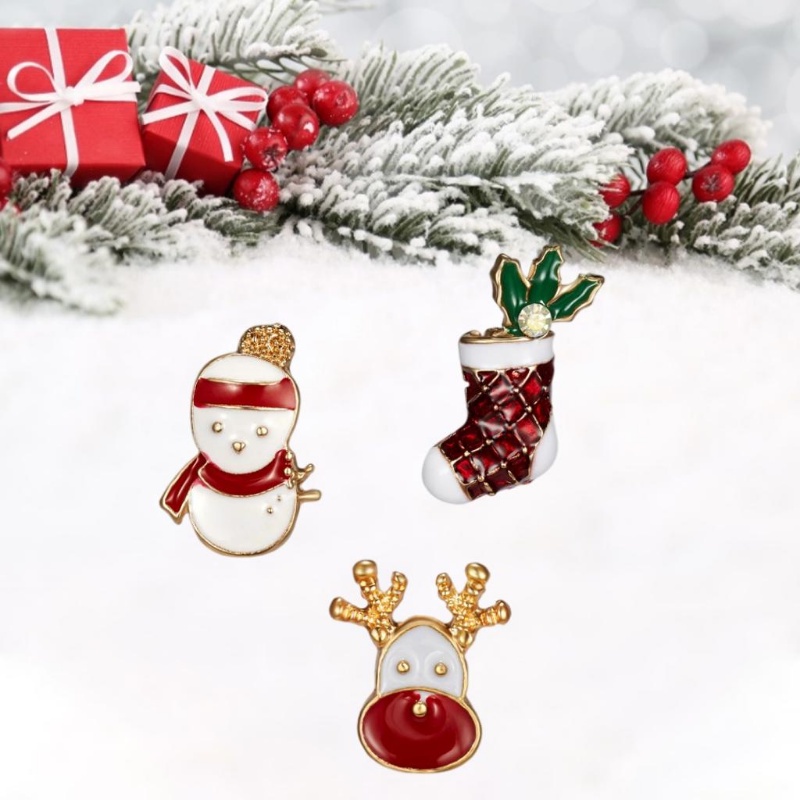 3pcs / Set Bros Pin Enamel Mini Bentuk Kartun Santa Claus Rusa Natal Bahan Alloy Untuk Aksesoris Kerah