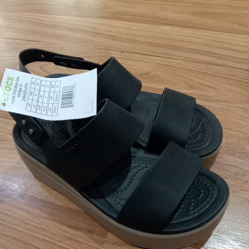 sandal Crocs 206453-07H