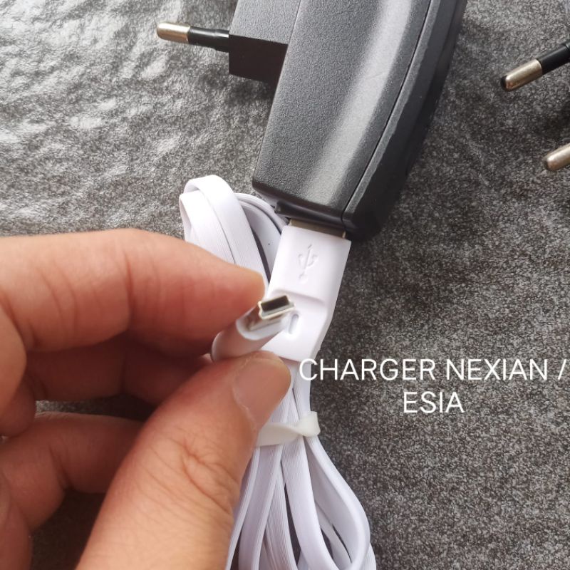 Charger nexian G900 / esia USB cager charge cas casan travel charger