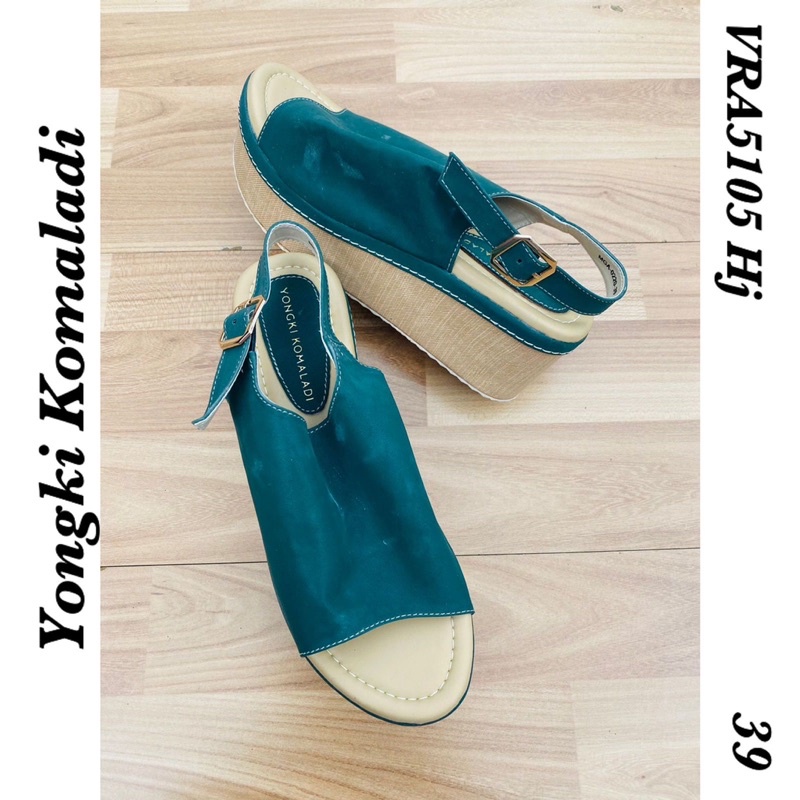 wedges yongki 2 warna promo