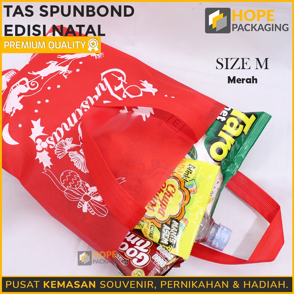 Tas spunbond edisi NATAL 34.5x25cm dan 39.5x29.5cm Merah / Hijau