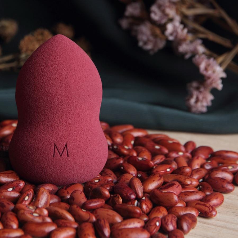 Image of Masami Red Bean Blending Sponge Latex Free / Beauty Blender #3