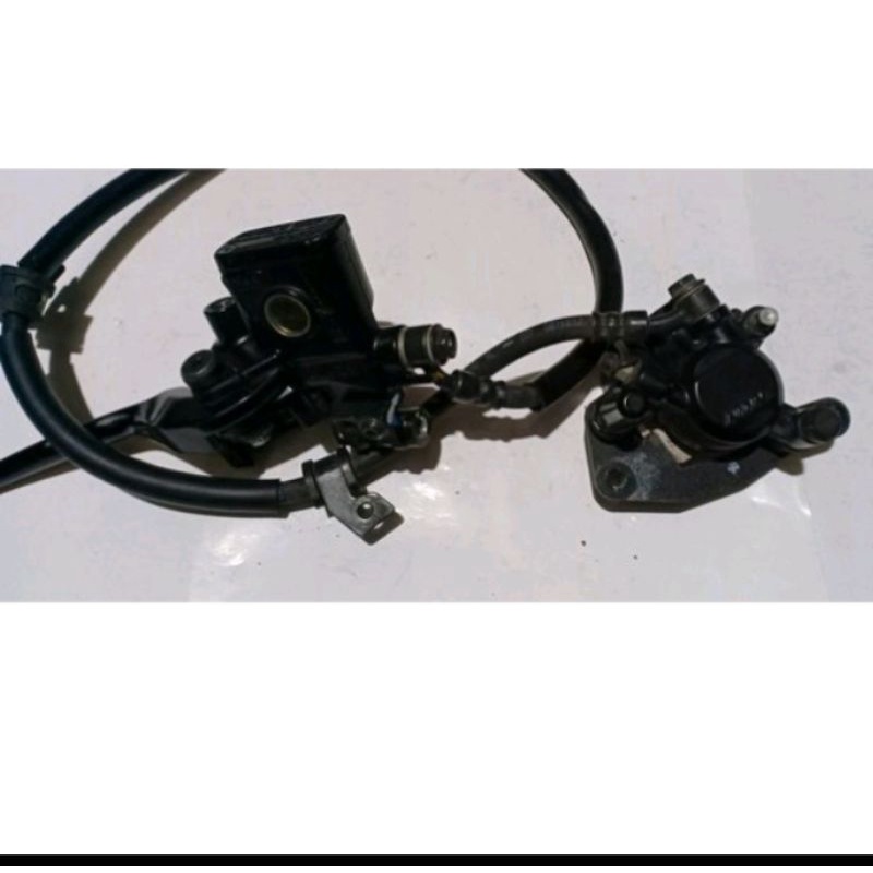 master kaliper rem depan Vario 150 125 led Vario CBS Vario 125 150 old cbs