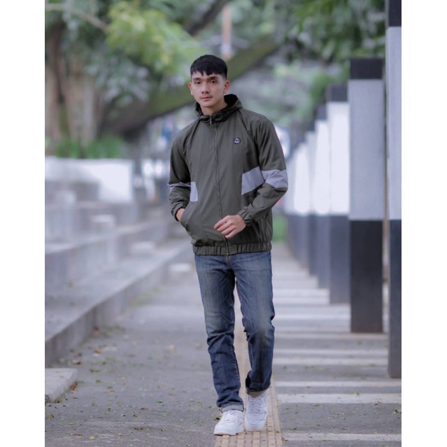 Jaket Pria Outdoor 3D Warna Gunung Waterproof - Jaket Parka Taslan Hoodie Distro