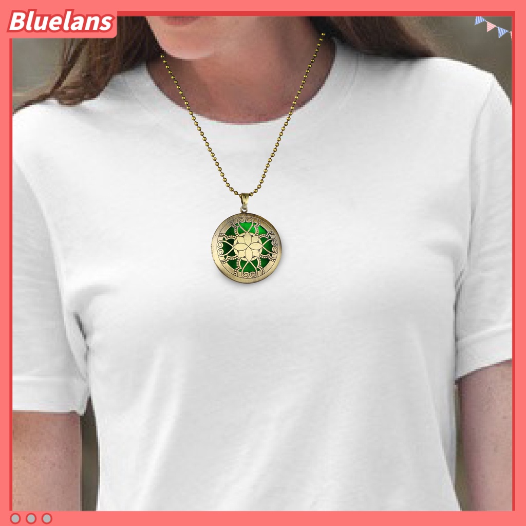 Bluelans Necklace Hollow Aromatherapy Locket Essential Oil Diffuser Alloy Perfume Locket Pendant for Women