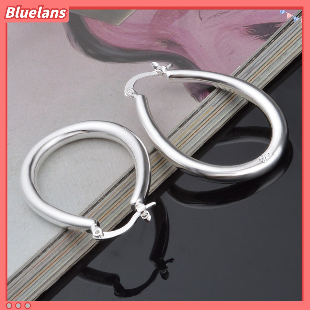 Bluelans Anting Hoop Bentuk Oval Besar Model Hollow Lapis Silver Untuk Wanita