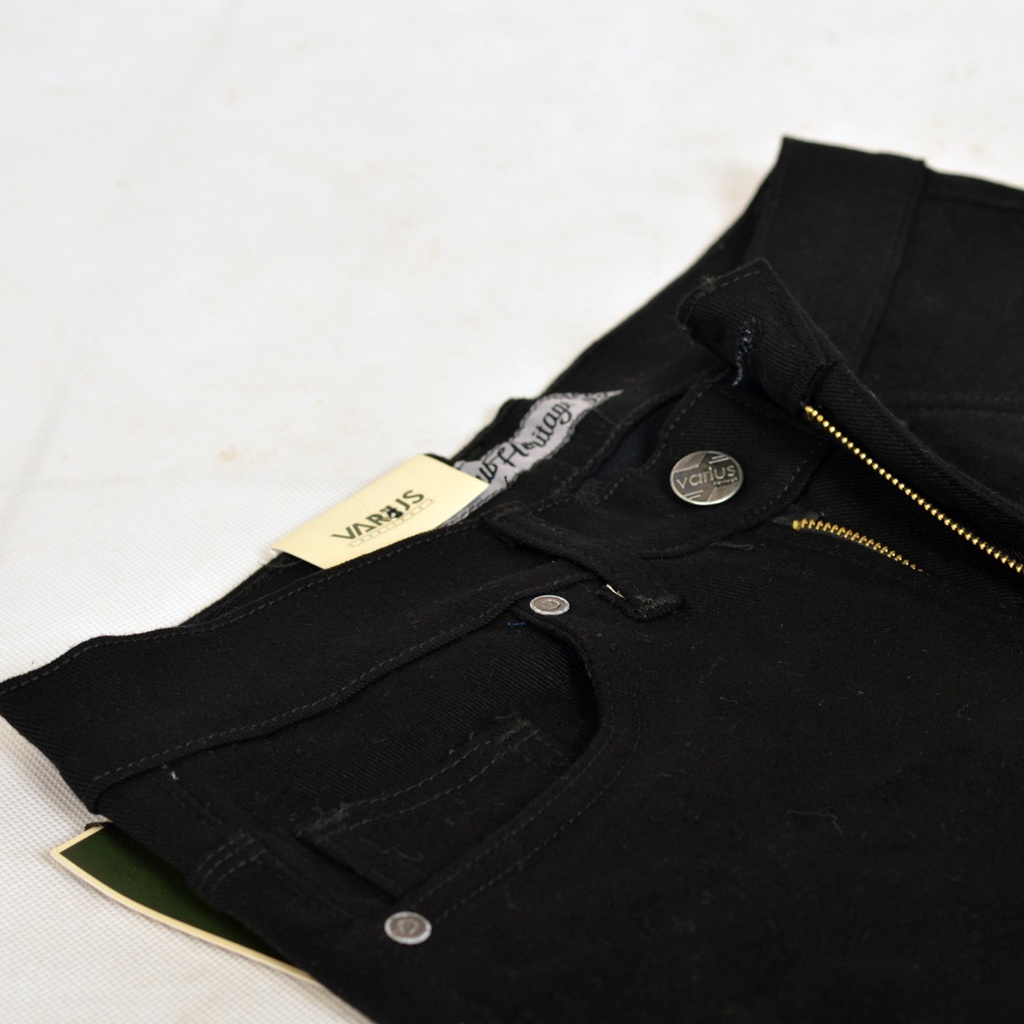 Celana Jeans Pria Varius Hitam Naomi Denim XXL - 5XL