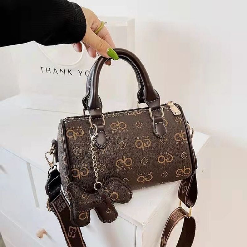 Tas Selempang Wanita Terbaru Style Cewek Korea Import China Z15008