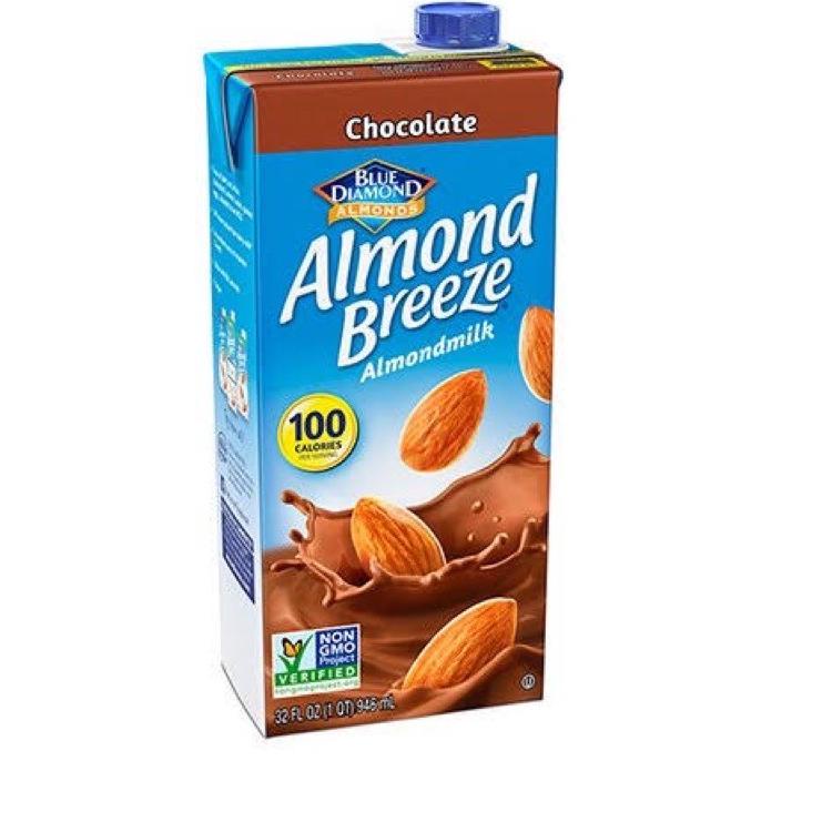 

BRANDS FESTIVAL Susu Almond Chocolate 946 ML / Almond Milk Chocolate / Almond Breeze Blue Diamond / Asi Booster gas !!