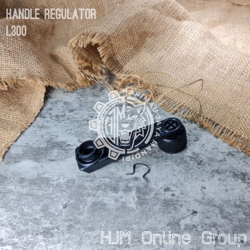 PUTARAN KACA COLT L300 PS100 PS120 - HANDLE REGULATOR