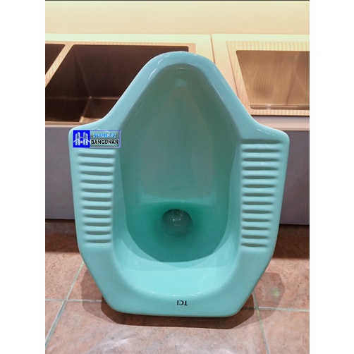 Win Tci - Closet / Kloset Jongkok / Toilet Squat Kw1 Green