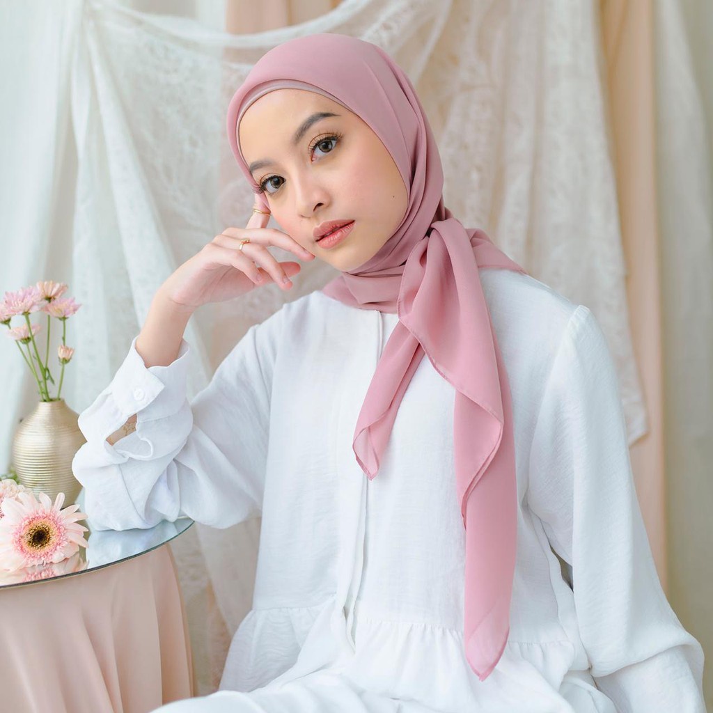 Bella Square Pollycotton Premium - Kerudung Segi empat 50 Warna (Best Seller)