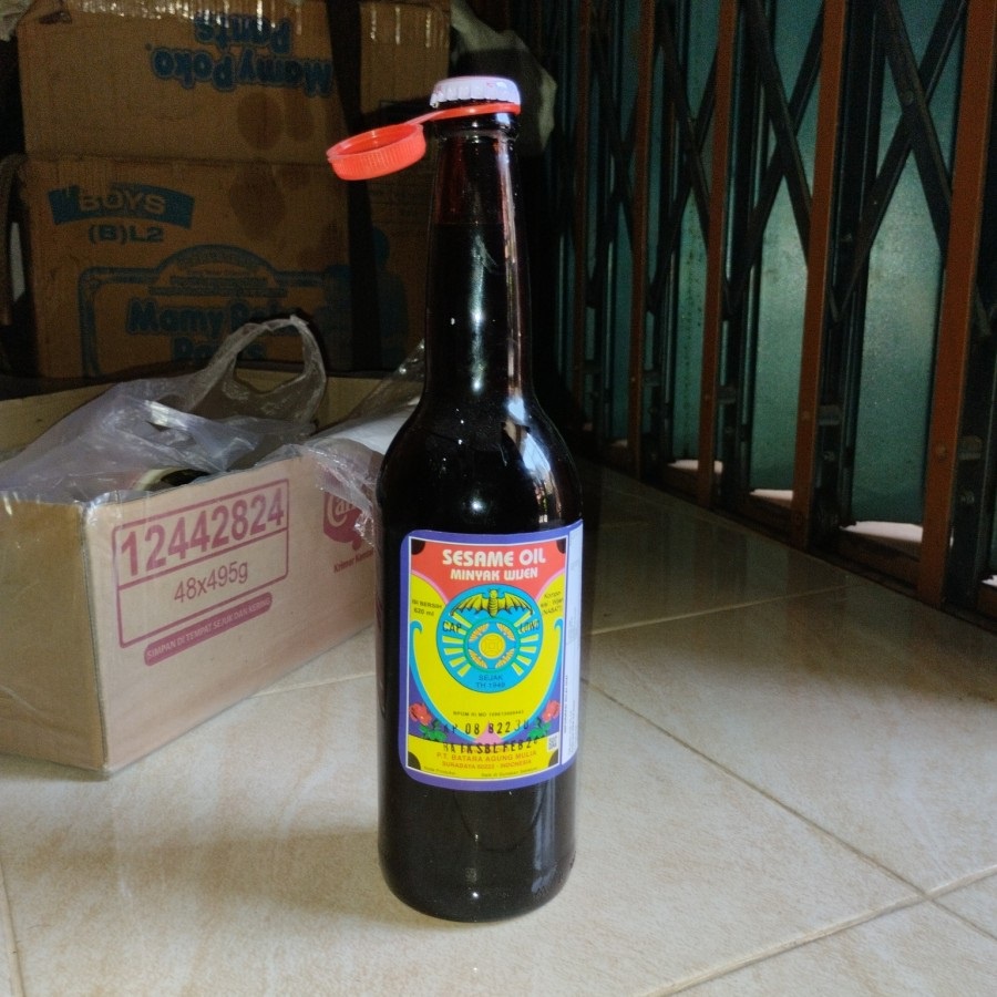 

Minyak Wijen LOWO botol kaca - 620 ml