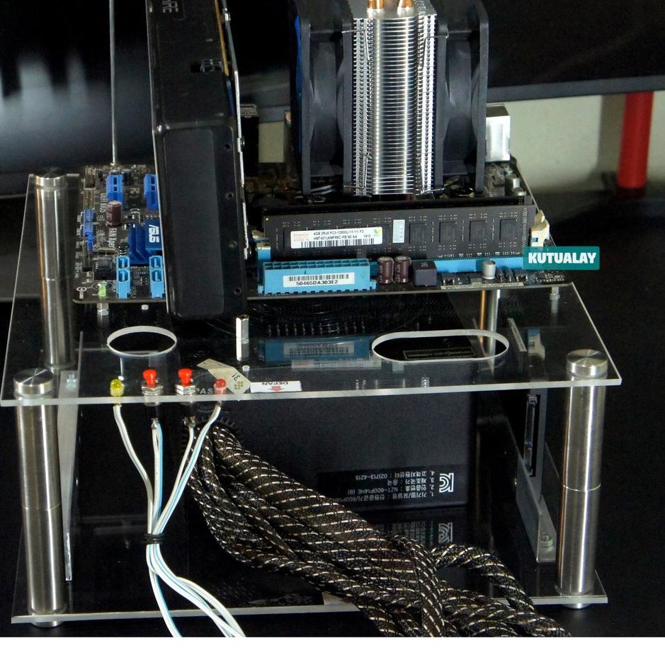 Sikat Habis--Casing Benchtable Micro ATX Open Air Acrylic Akrilik Komputer PC CPU