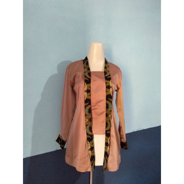 Atasan kebaya modern satin brown
