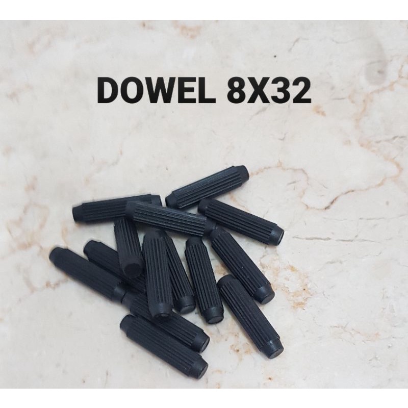 Dowel Plastik 8 x 32 mm