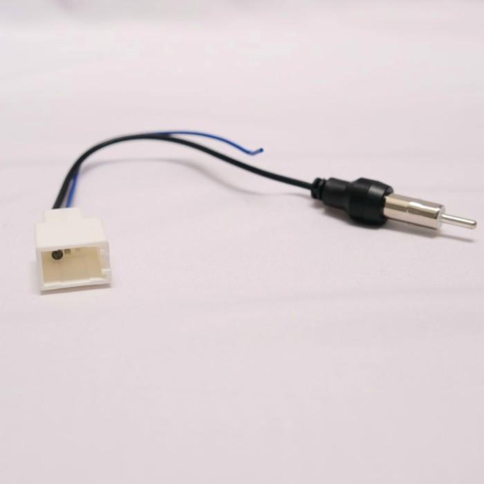 Konektor Soket Antena Radio Mobil Toyota / Daihatsu
