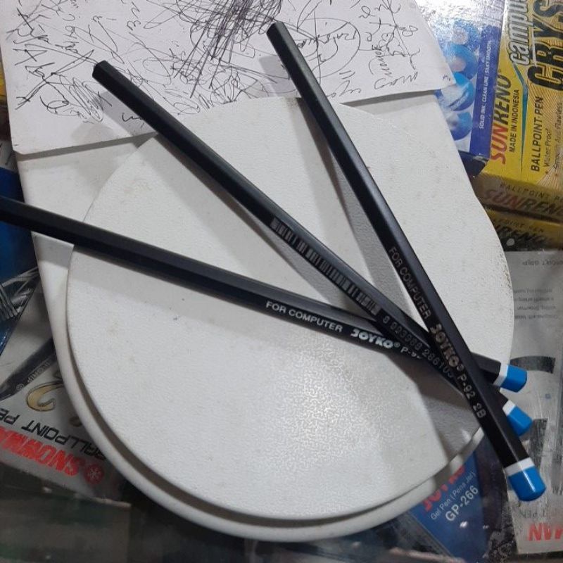 

Pensil 2b joyko kayu hitam per 1 pcs