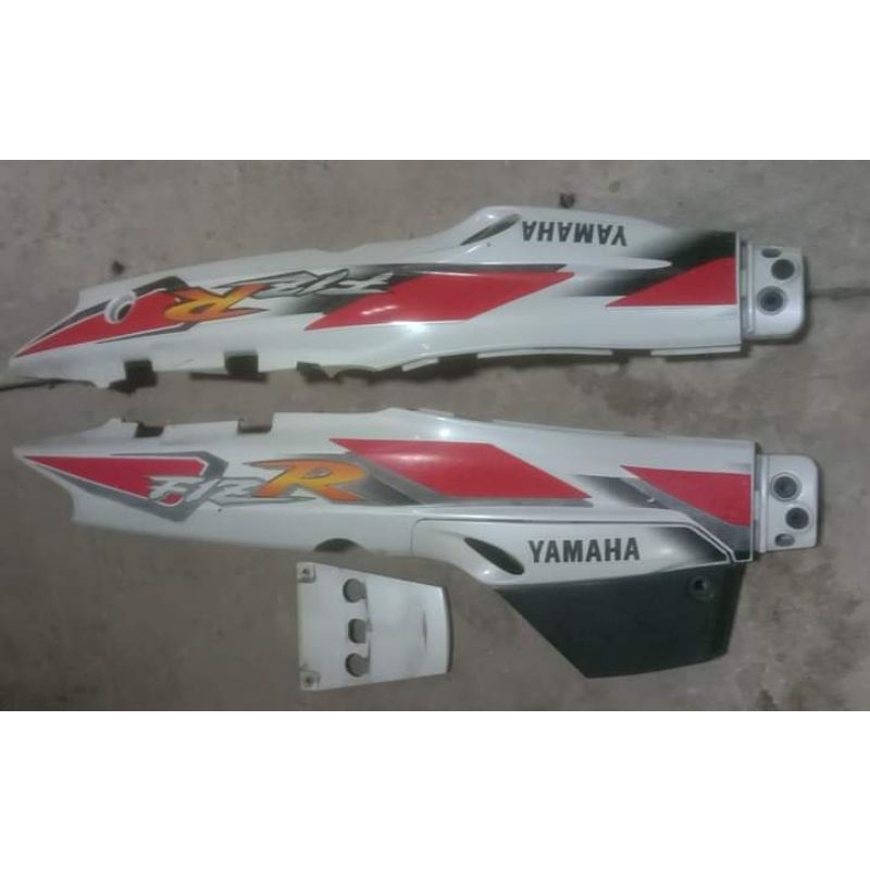 cover bodi body set tutup aki yamaha fiz r fizr warna putih