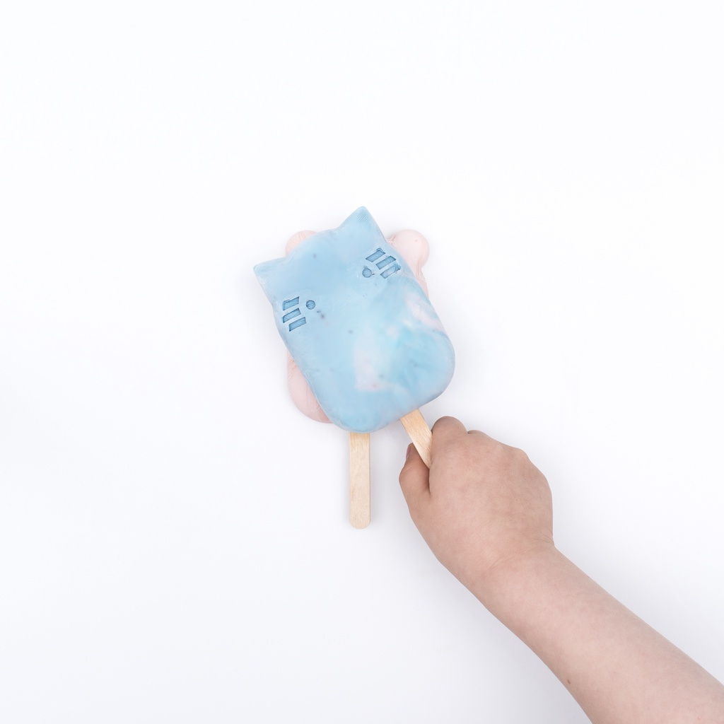 We Might Be Tiny Ice Pop Mold - Icy Pole Mould Frosties - Cetakan Silicone Ice Cream Yogurt Reusable Karakter Lucu Silikon Cetakan Es