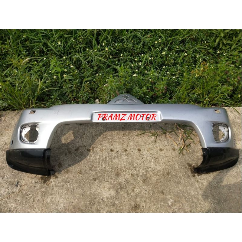 Bumper bemper depan PAJERO 2010 2011 2012