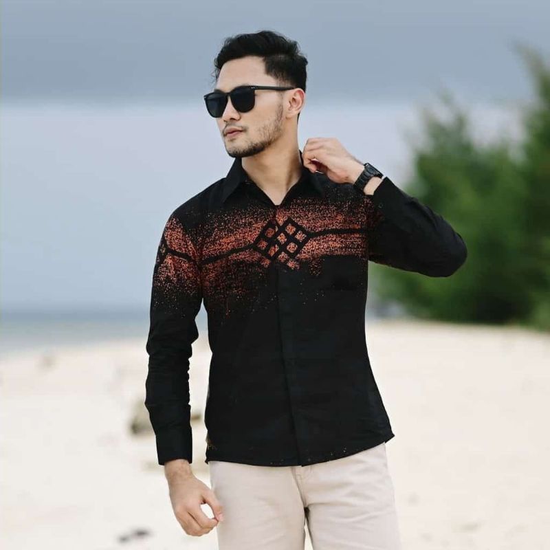 KEMEJA BATIK PRIA MODERN SLIM FIT LAPIS FURING
