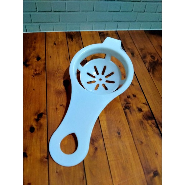 alat pemisah kuning telur