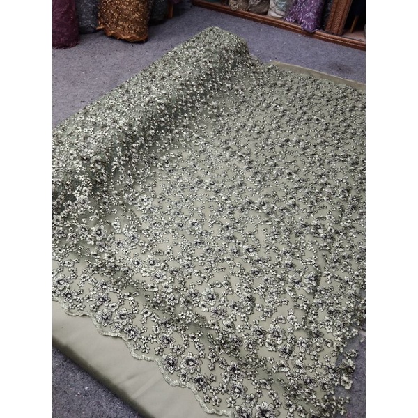 bahan/kain tille mutiara border
