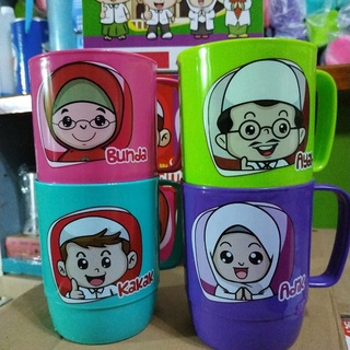 Gelas Set Family 1 set Isi 4 Gelas unik