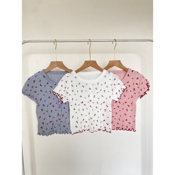 KOREAN KNITT CROP TOP/BAJU RAJUT CROP MOTIF CHERY IMPORT (BJCN133)