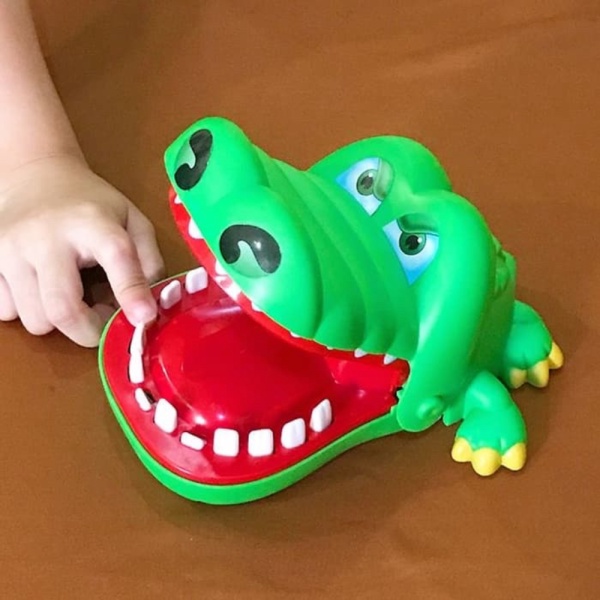 

Promo CROCODILE BITE GAMES /family permainan keluarga anak game seru dentist Berkualitas