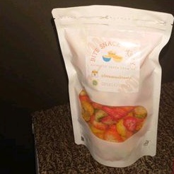 

Kerupuk Kancing Pedas